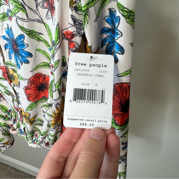 Free People Gardenia Combo Floral Long Sleeve Blouse NWT Soft - Picture 4 of 8
